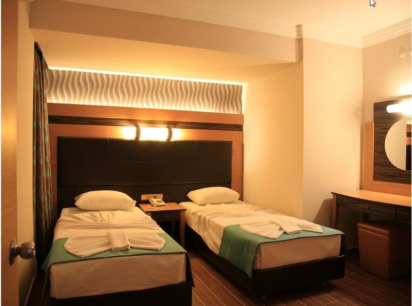 Club Alpina Hotel Marmaris Exterior foto
