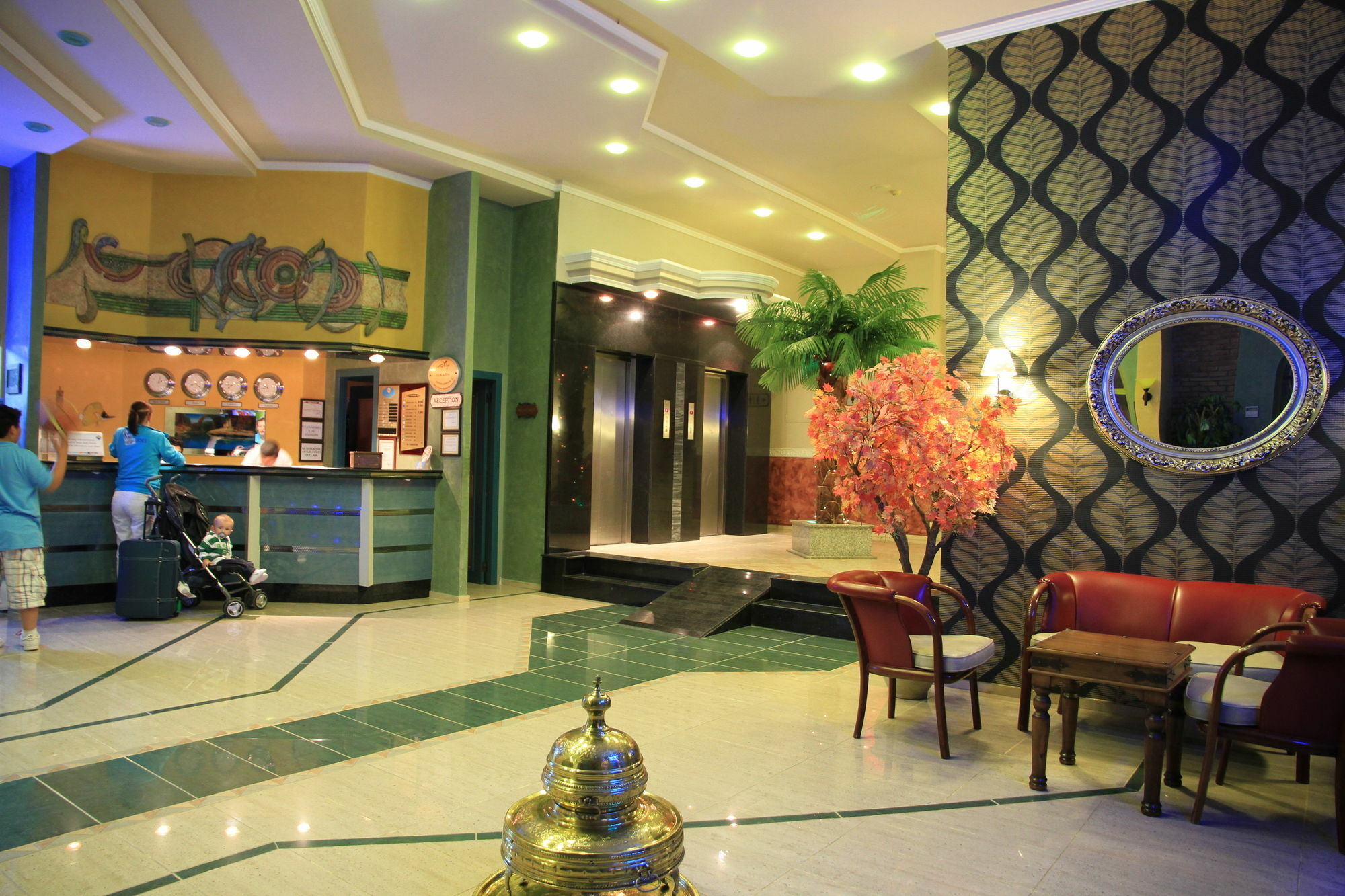 Club Alpina Hotel Marmaris Exterior foto